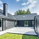 בית נופש Locan - 1-2km From The Sea By Interhome *