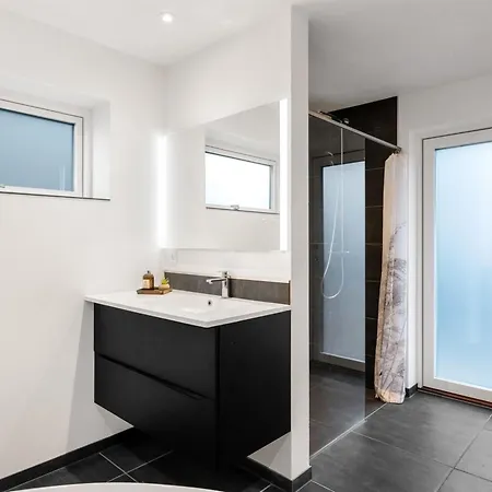 Holiday home Locan - 1-2km From The Sea By Interhome