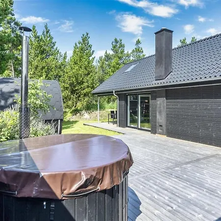 Locan - 1-2km From The Sea By Interhome Vejers Strand