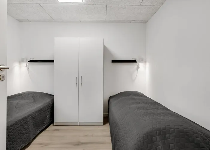 Semesterbostad Locan - 1-2km From The Sea By Interhome