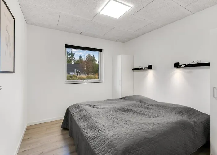 Semesterbostad Locan - 1-2km From The Sea By Interhome