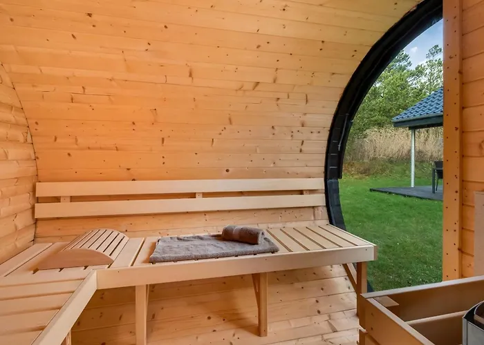 Semesterbostad Locan - 1-2km From The Sea By Interhome